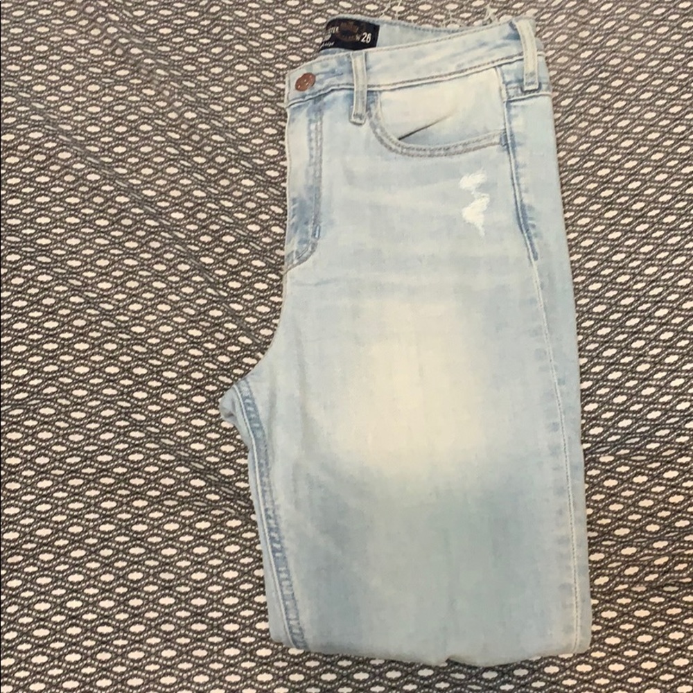 Hollister jeans